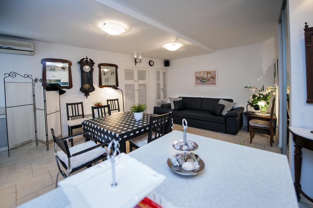 Apartment Art Rovinj Quarto foto
